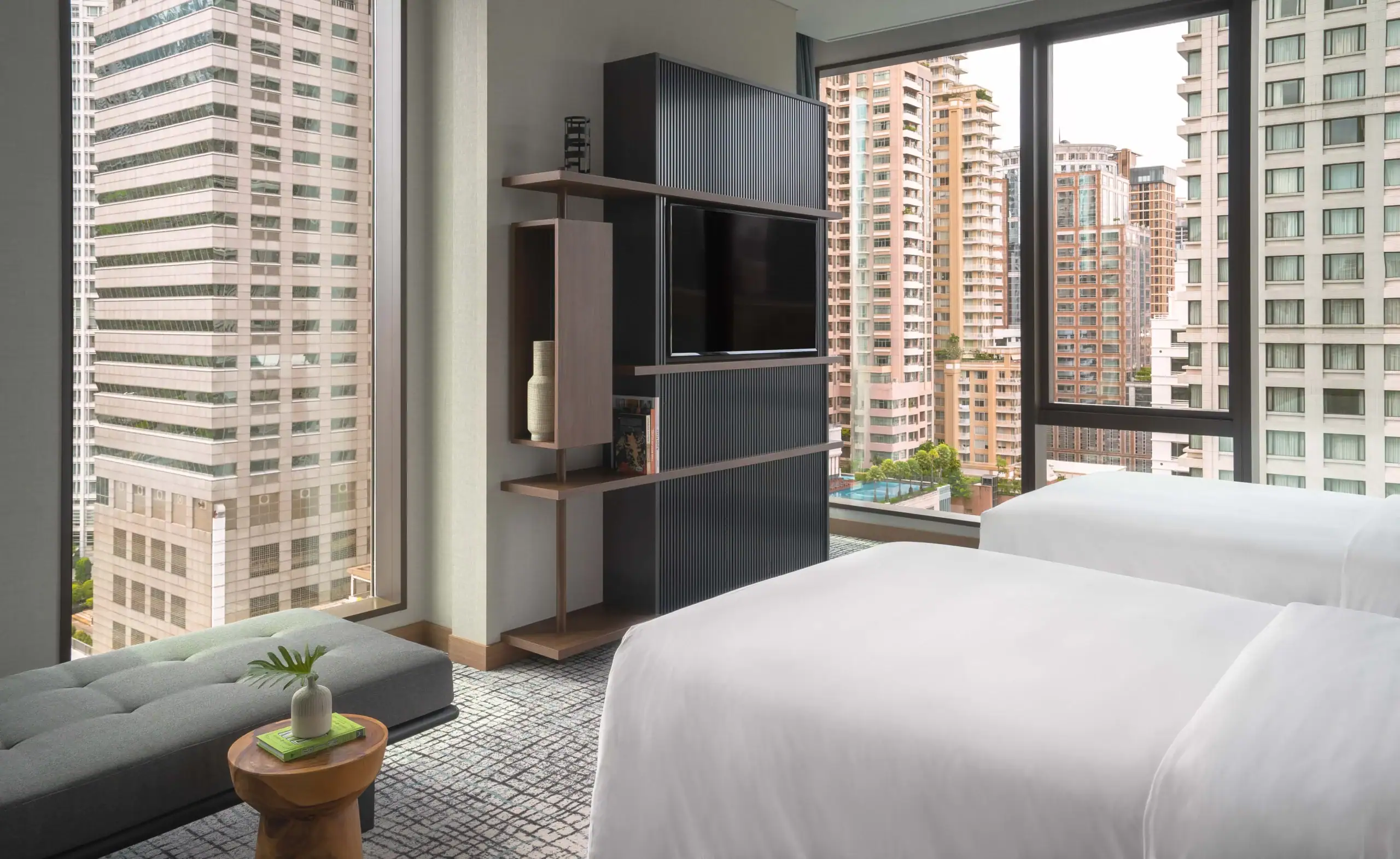 Family Suite - Kimpton Maa-Lai Bangkok 06