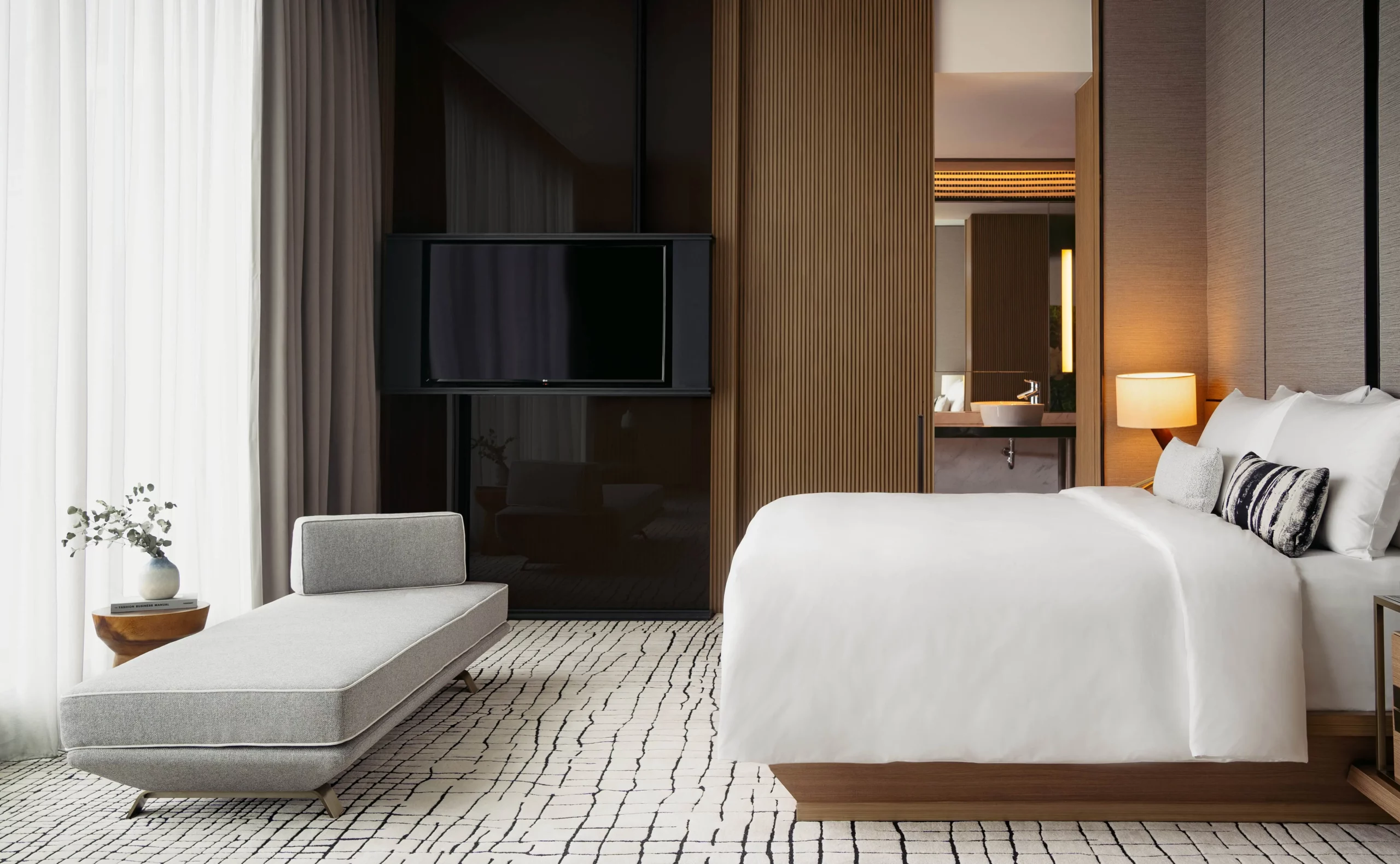 The-Bill-Kimpton-Suite-Kimpton-Maa-Lai-Bangkok-07