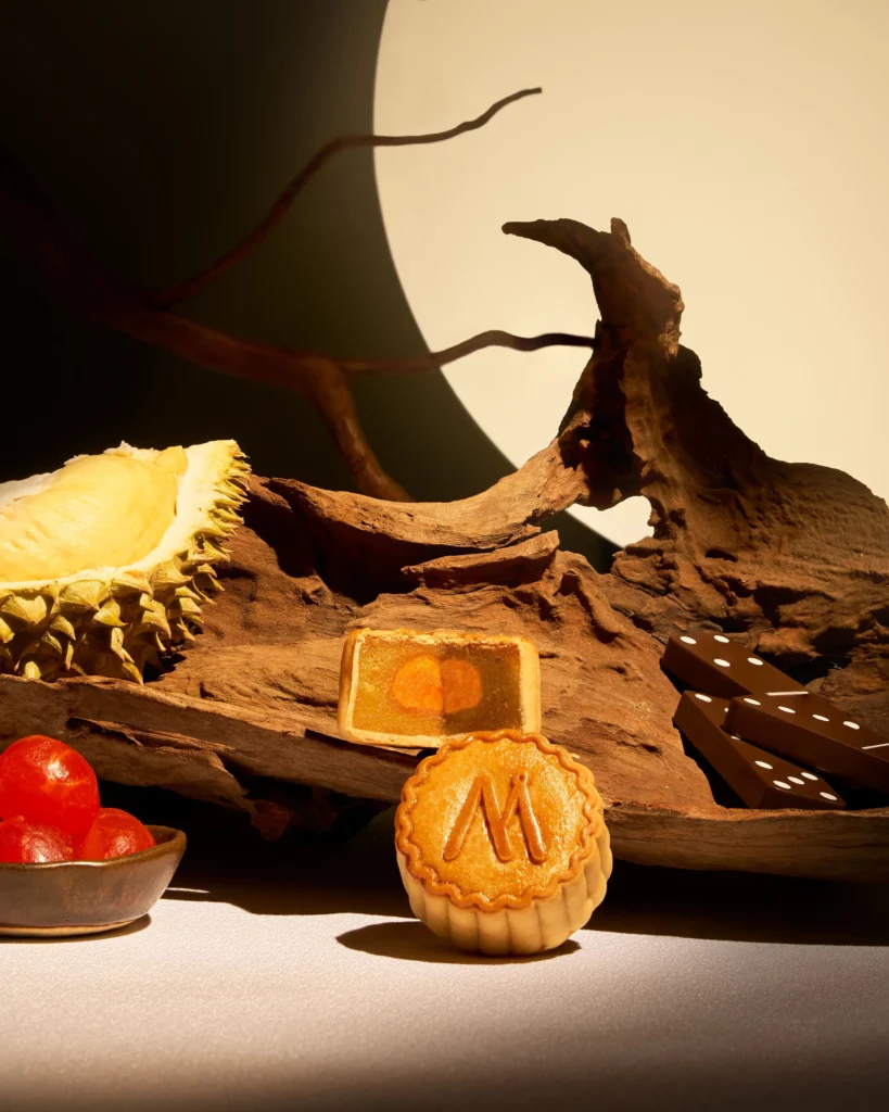 ทุเรียนและเมล็ดฟักทองกับไข่แดง